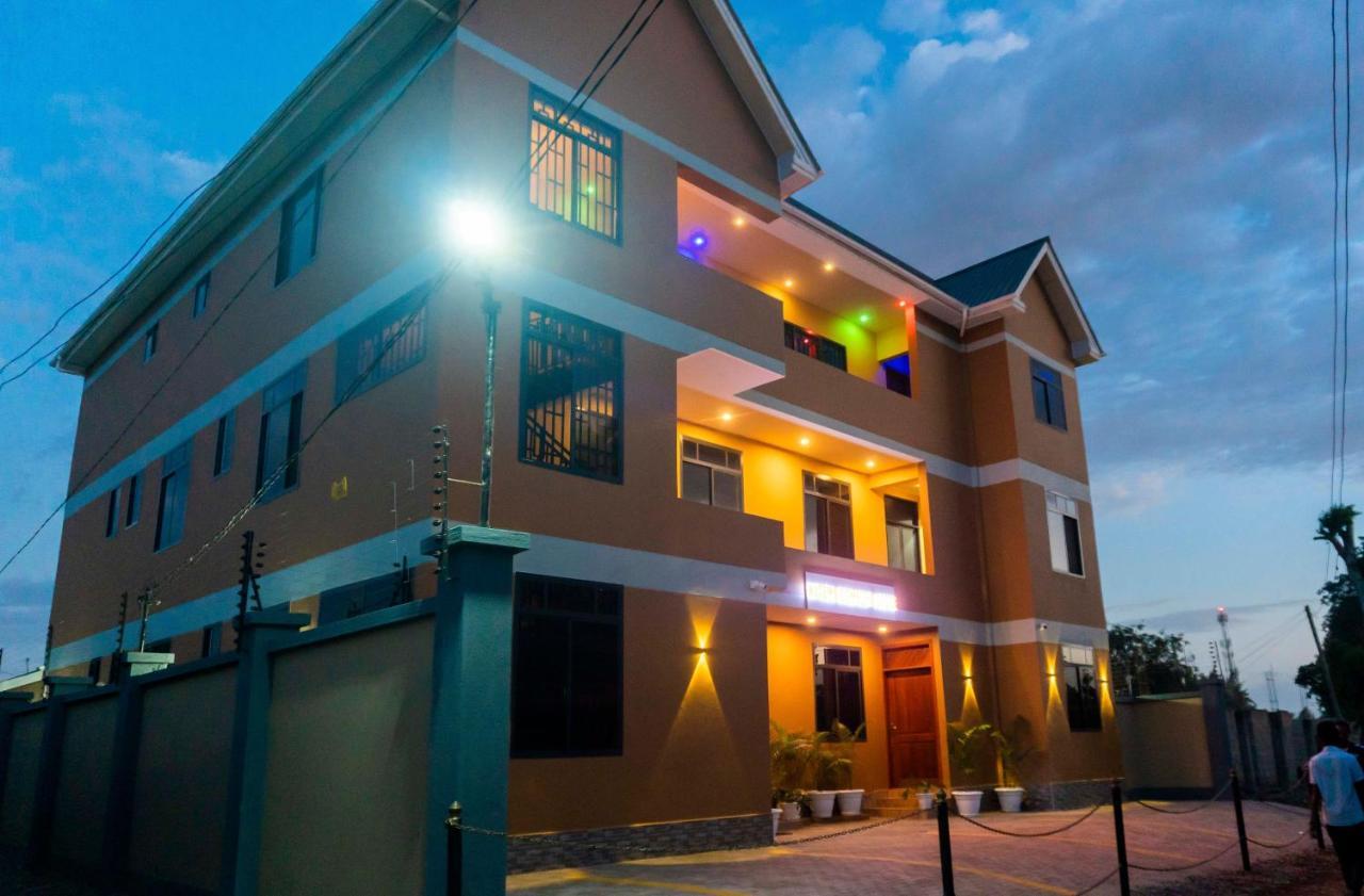 Kiteme Comfort Lodge Αρούσα Εξωτερικό φωτογραφία